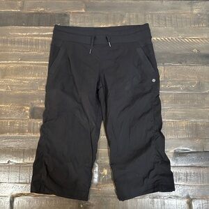 Lululemon Dance Studio Crops